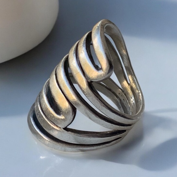 SILPADA Retired Open Work Sterling Silver Modernist Woman’s Ring Jewelry - Picture 3 of 9
